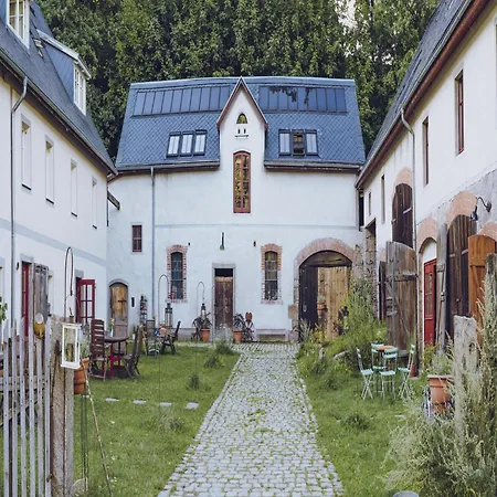Nature Retreat Near Janowice